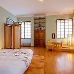 La Curandera