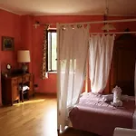 La Curandera Nocleg ze śniadaniem