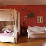 La Curandera