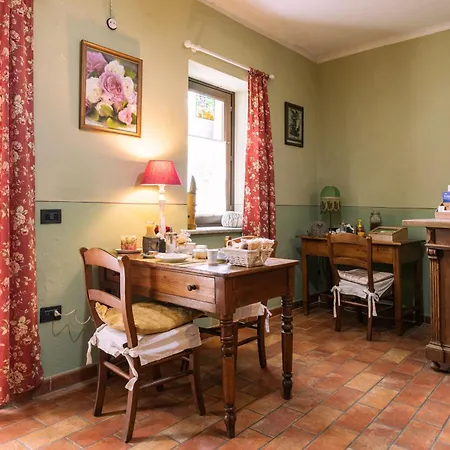Bed & Breakfast La Curandera 3*