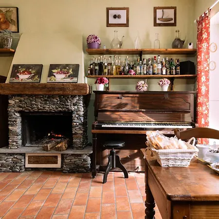 La Curandera Couette-café Rosta