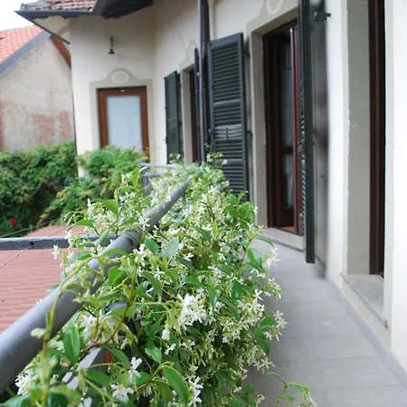 住宿加早餐酒店 拉克兰德拉住宿加早餐旅馆 罗斯塔